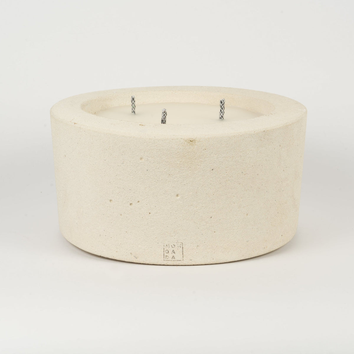 Urban Outdoor Table Candle Three — imagem oficial Mon Dada