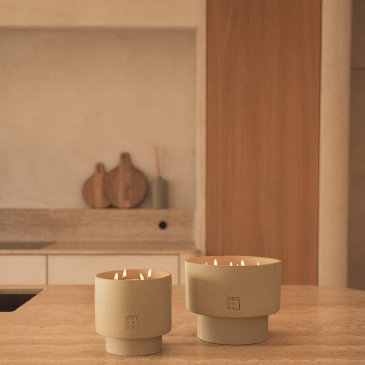 Octo Indoor Candle THREE — imagem oficial Mon Dada