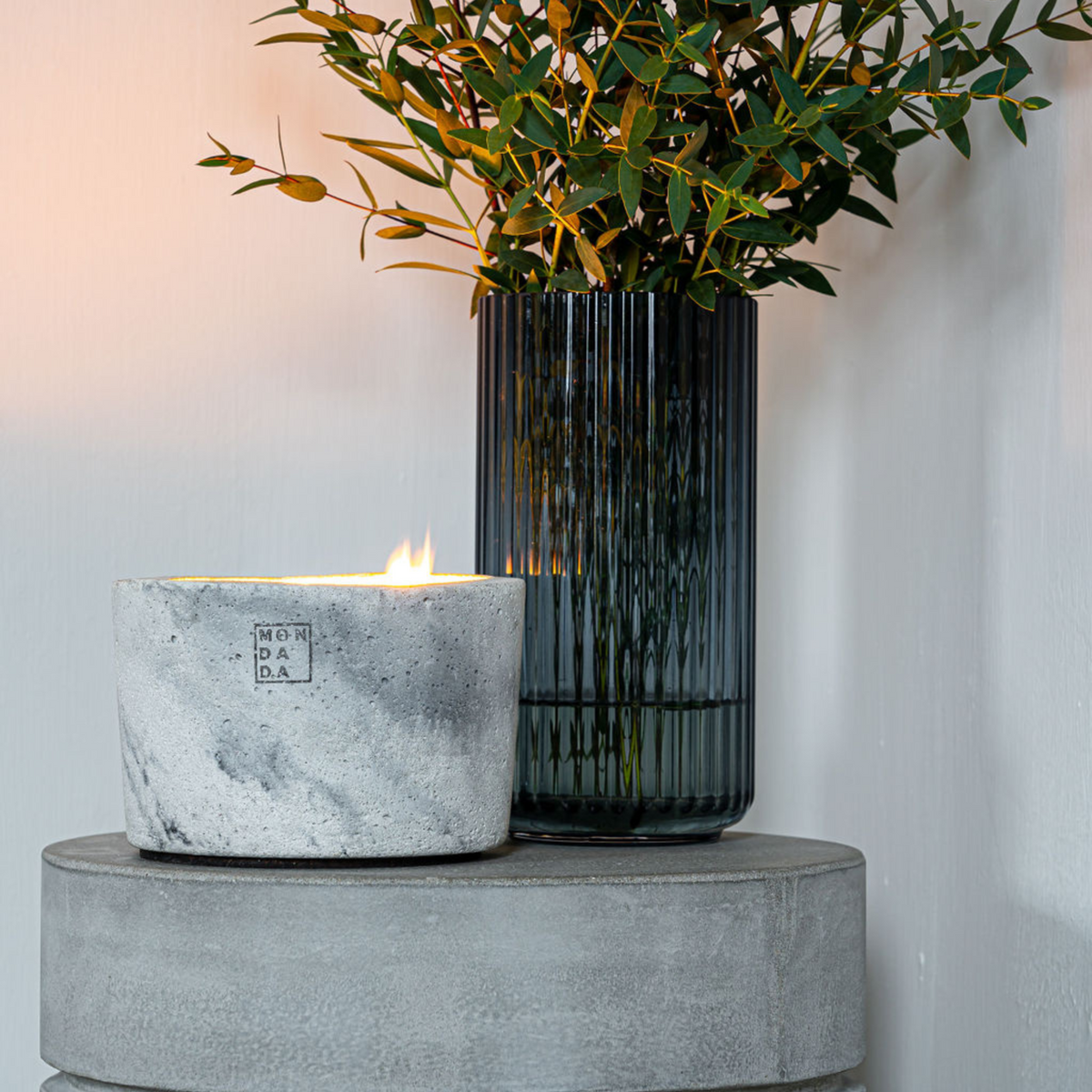 Urban Indoor Candle - Medium — imagem oficial Mon Dada