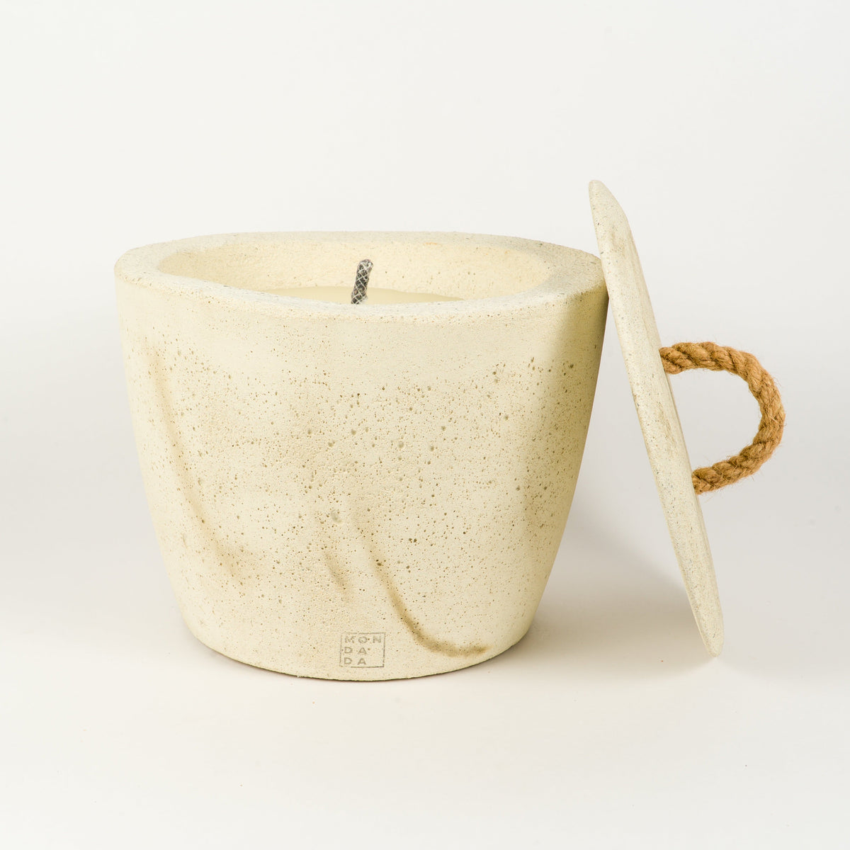 Urban Outdoor Garden Candle XL + lid — imagem oficial Mon Dada