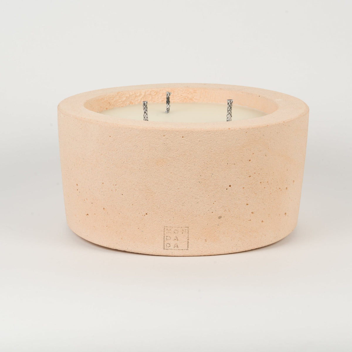Urban Outdoor Table Candle Three — imagem oficial Mon Dada