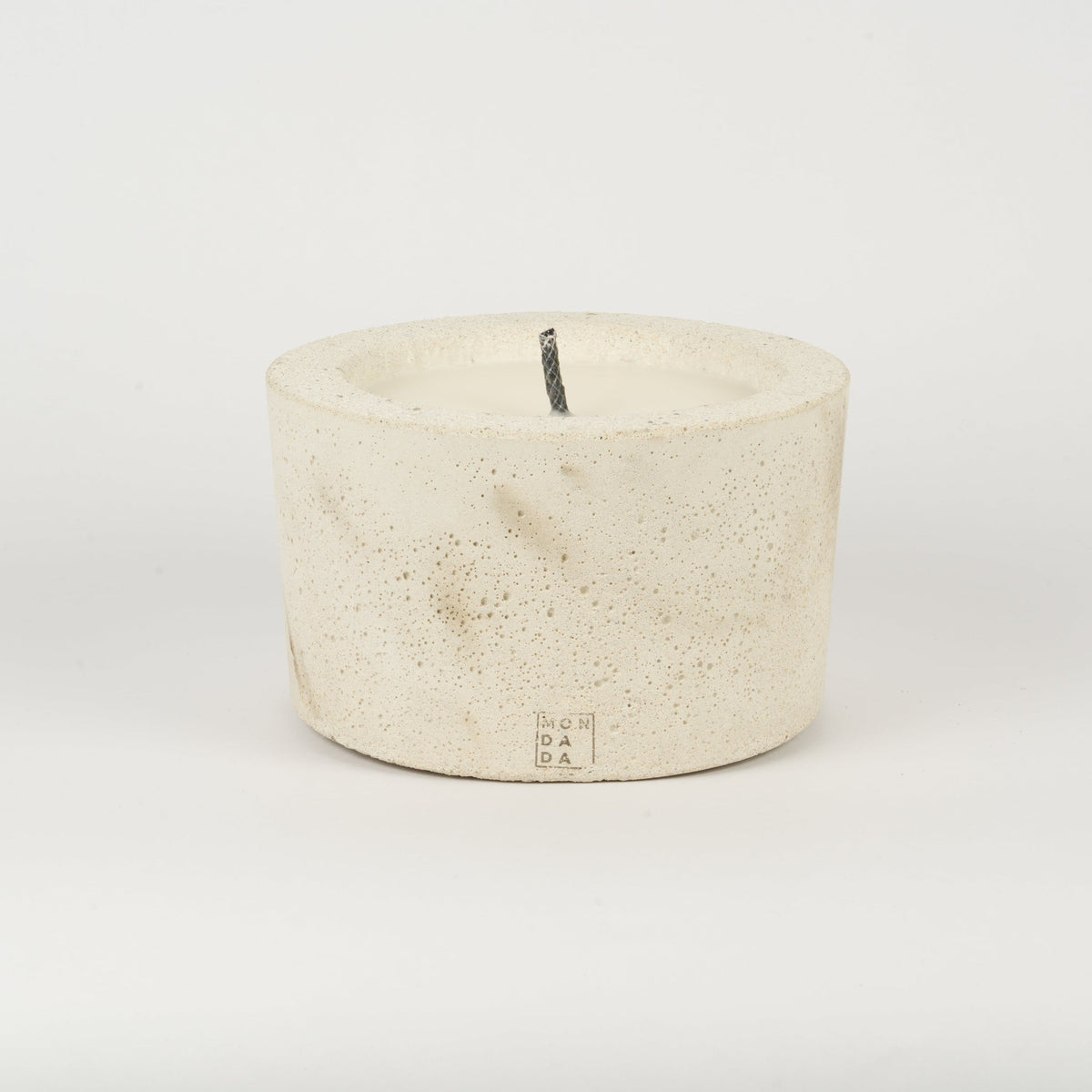 Urban Outdoor Table Candle Two — imagem oficial Mon Dada