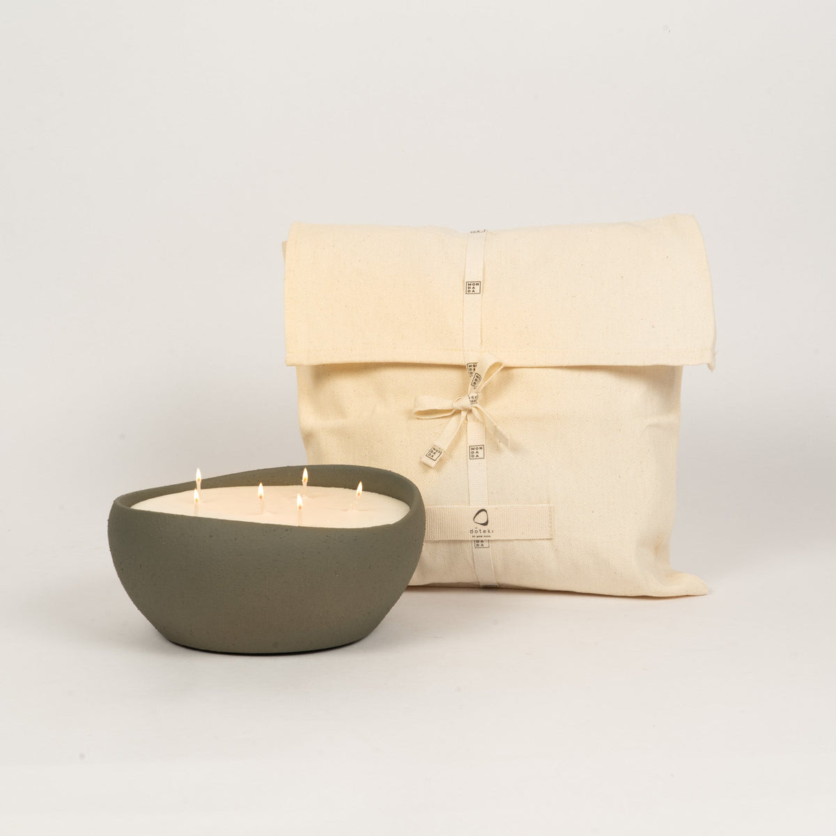 Doteki Indoor Candle Small — imagem oficial Mon Dada