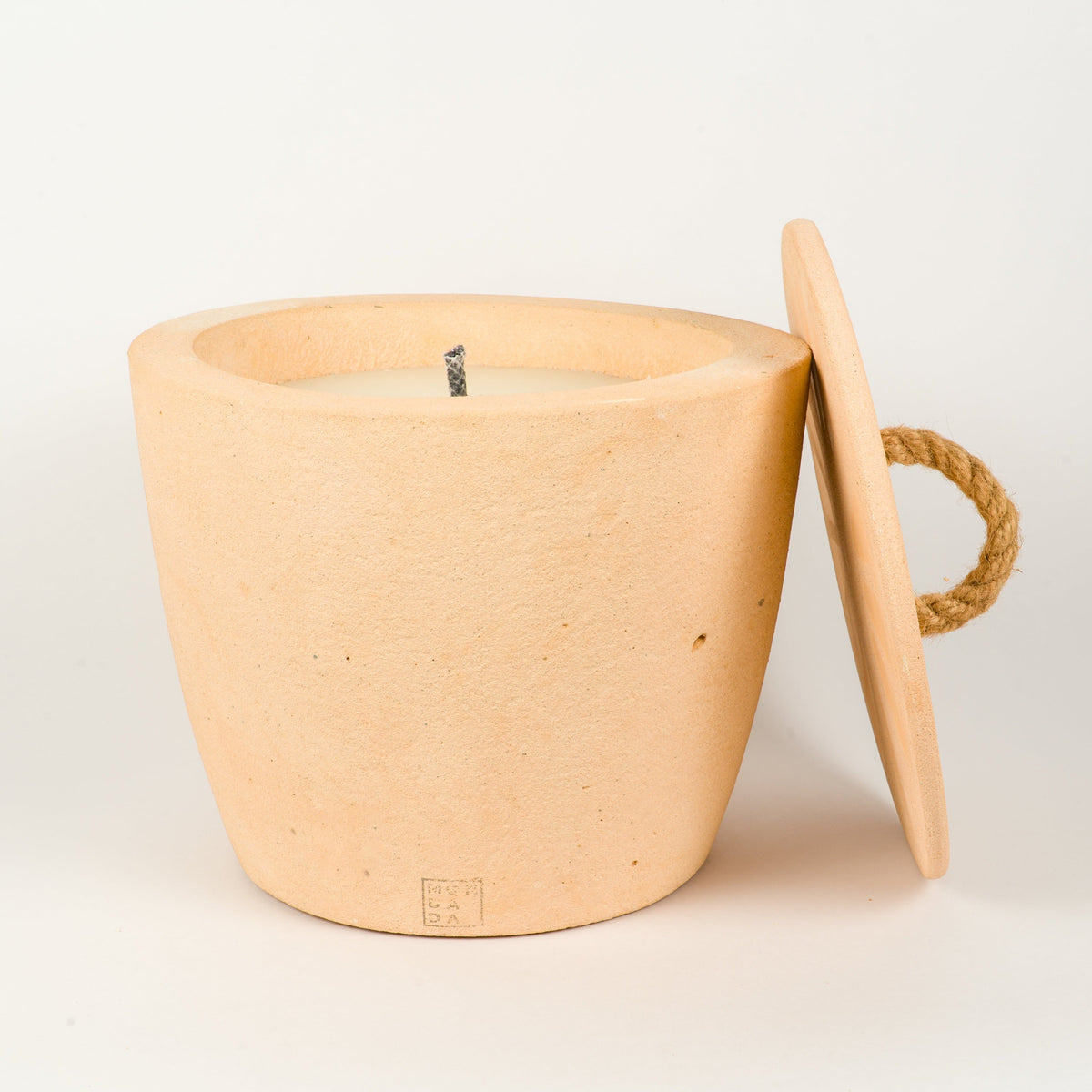 Urban Outdoor Garden Candle XL + lid — imagem oficial Mon Dada