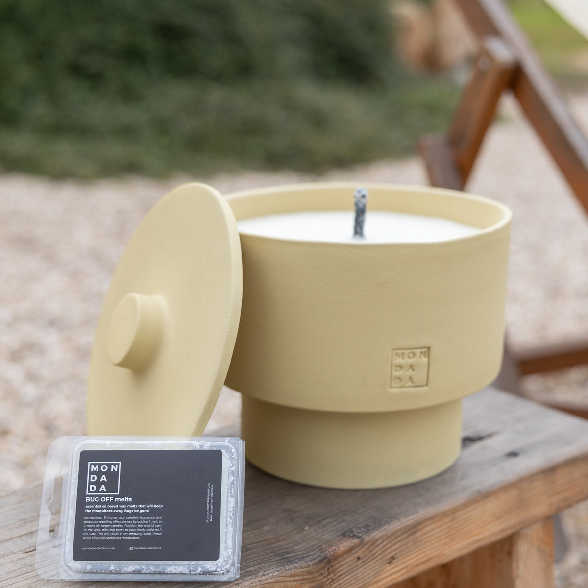 June Outdoor Candle THREE + lid — imagem oficial Mon Dada