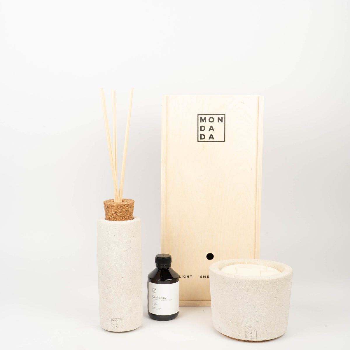 Urban Giftset Candle Small + Diffuser — imagem oficial Mon Dada